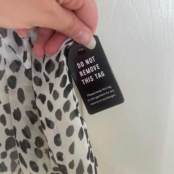 Express white & black animal print high neck tied bodysuit | S - Picture 4 of 8